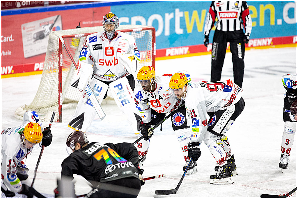 PENNY DEL;  Koelner Haie - Fischtown Pinguins Bremerhaven; Koeln, 17.01.2021